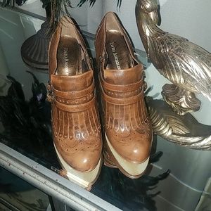ENZO ANGIOLINI Ankle Boots
